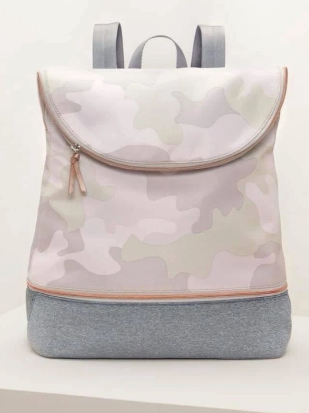 Stella & Dot Crush It Backpack in Blush Camo